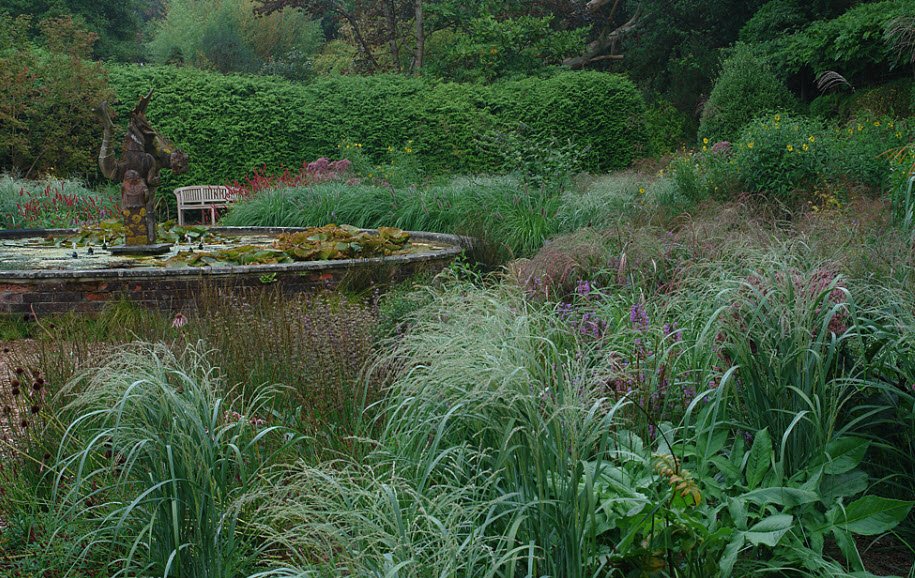 Knoll Gardens, United Kingdom